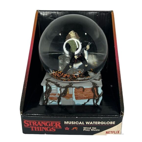 New EDDIE MUNSON Stranger Things Musical Wind Up Waterglobe HALLOWEEN gray/black - Picture 1 of 7